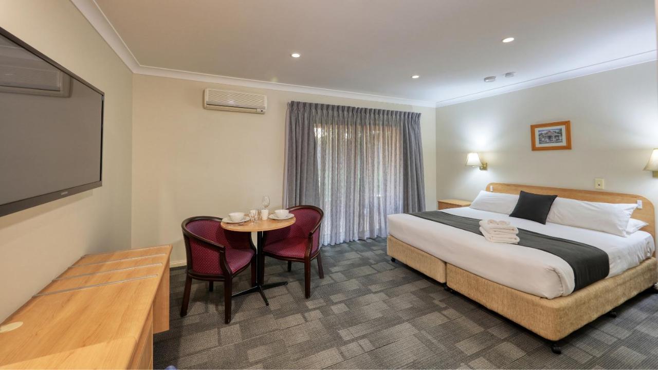 باركس Bushman'S Motor Inn المظهر الخارجي الصورة